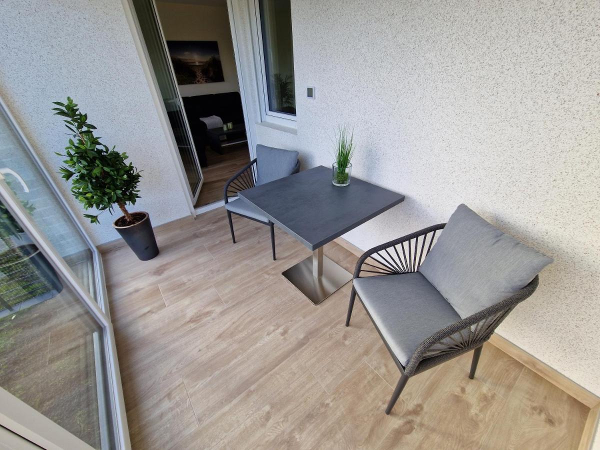 Apartment Nahe Meyer Werft In Ostfriesland Mit Kueche & Netflix Westoverledingen Exterior photo